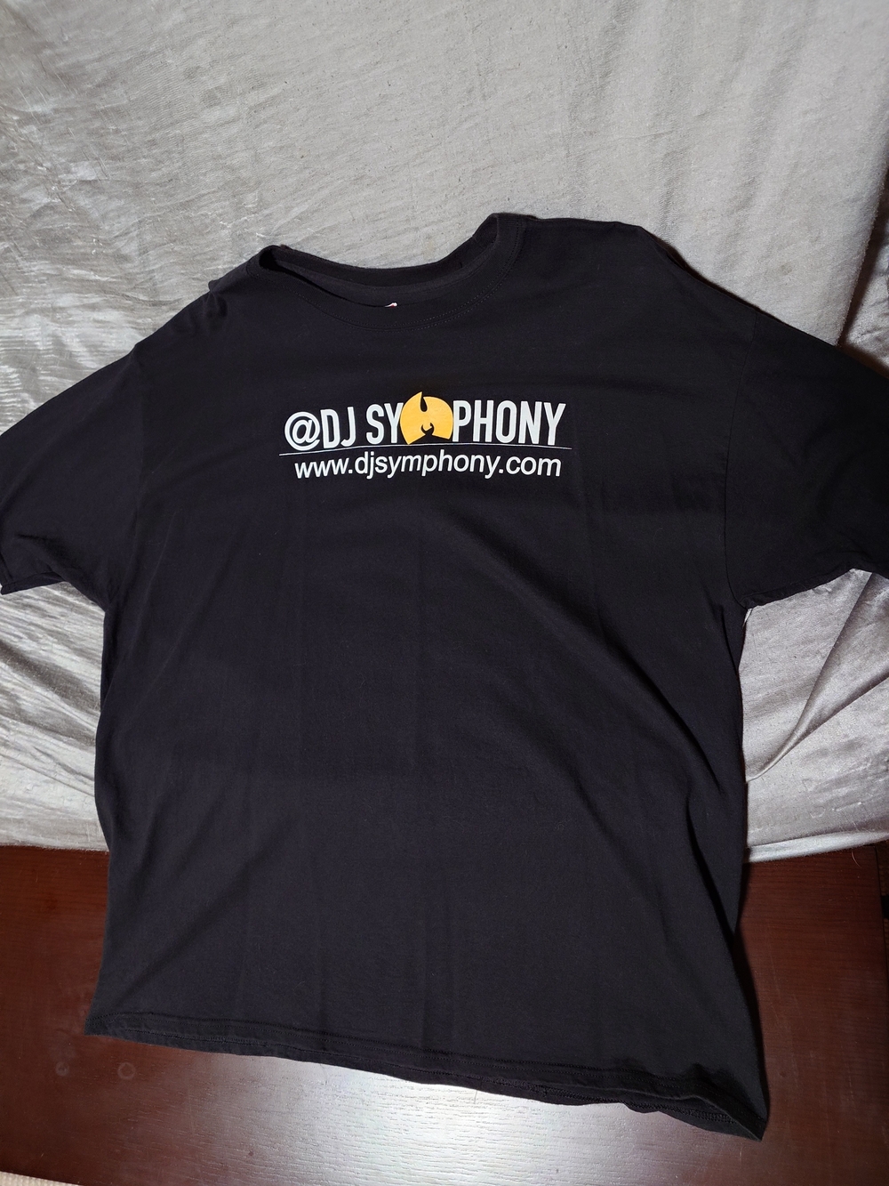 Rare 90s DJ Symphony Black Graphic Logo Tee with Yellow Wu-Tang Emblem. XXL